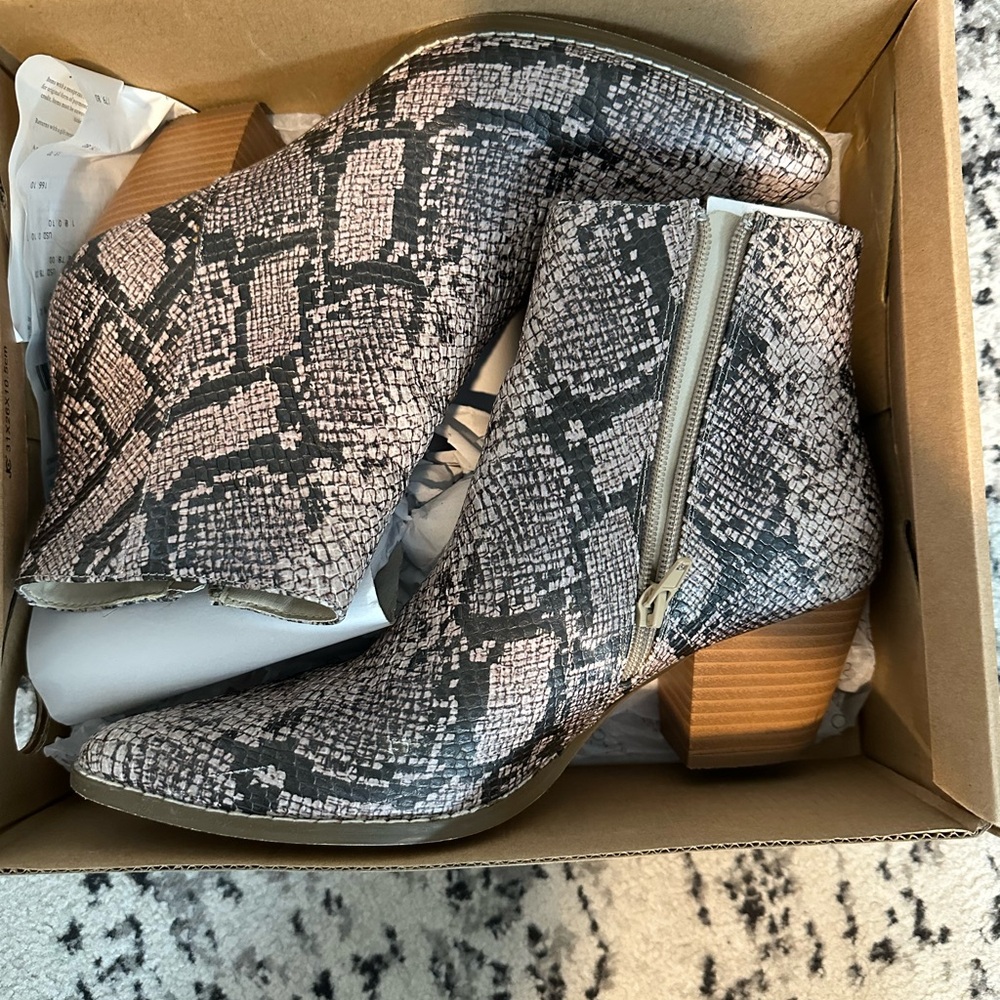 Coconut by Matisse Vegan Going West Boot - Snakeskin bootie
